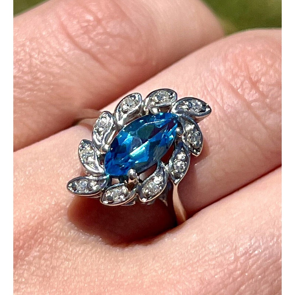 Vintage 14k Solid White Gold Blue Topaz and Diamonds Art Deco Ring